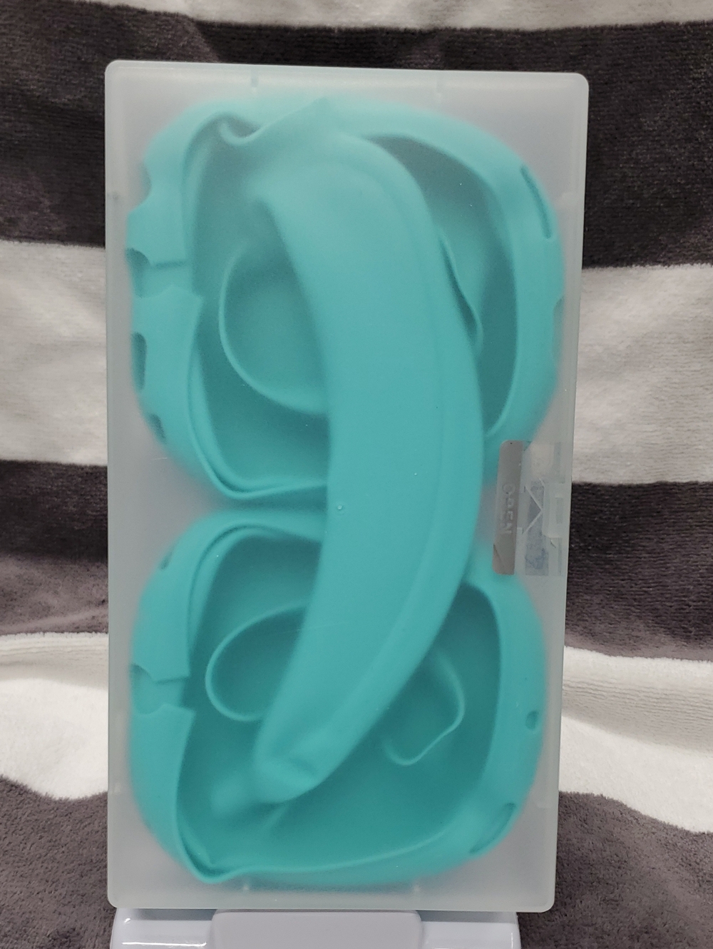 Over-Ear Headphones Replacement Ear Pads in Turquoise - Universal Fit